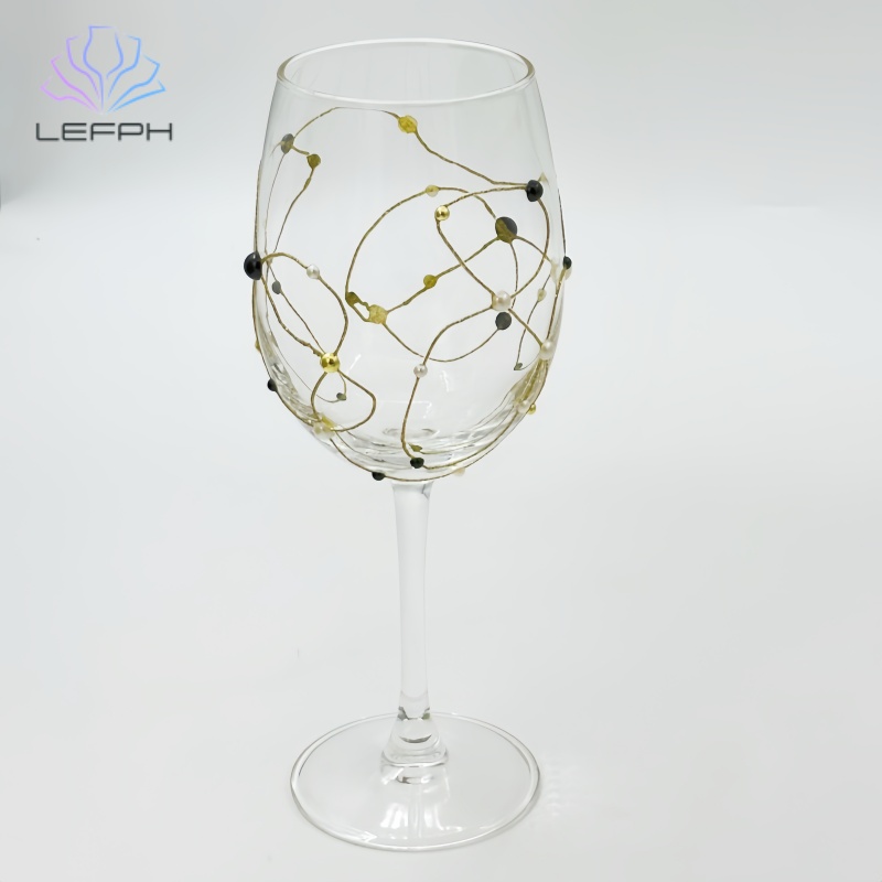 Hand-made irregular string wine glasses